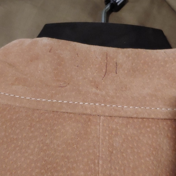 Women's suede leather jacket - Picture 5 of 6